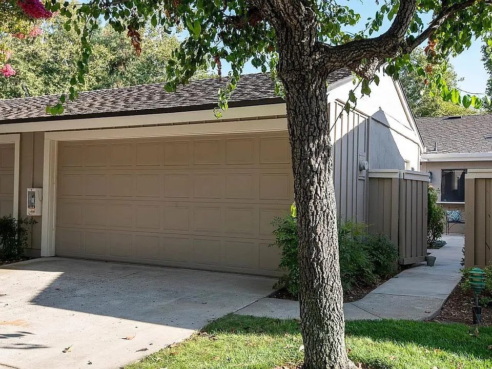 1116 Silver Oak Ct