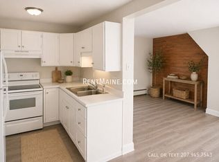 36 Fremont St APT 4, Bangor, ME 04401