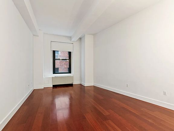 5th image of 80 John St APT 6A