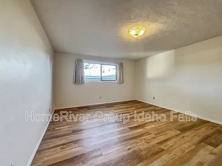1830 Balboa Dr #K — Photo 7