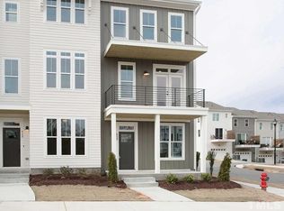 717 Peakland Pl, Raleigh, NC 27604