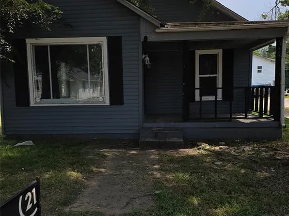 733 Matthews Ave, Sikeston, MO 63801