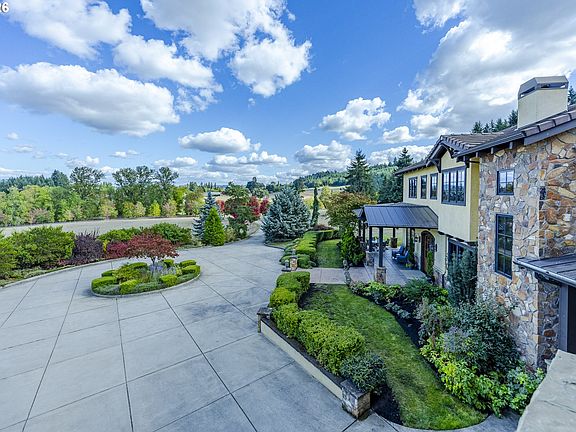 5th image of 27520 Erickson Rd