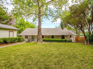 8316 Heron Dr, Fort Worth, TX 76108