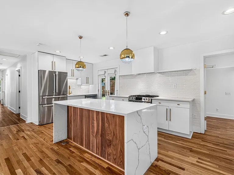 1118 Browning Rd — Photo 16