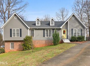 450 Tahoma Dr, Sandy Springs, GA 30350