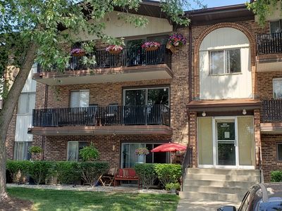 5233 James Ln APT 1319, Crestwood, IL, 60418