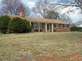 1st image of 1701 Vista Cir
