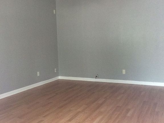 3rd image of 8429 Donna Ln