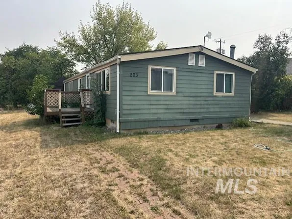 203 N Hall St, Grangeville, ID 83530