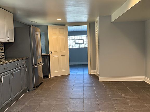 4th image of 4153 W Nelson St #Lo