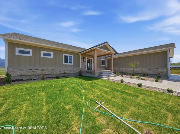 330 Mantua Meadows Ln, Afton, WY 83110