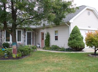 7418 Glen Terra Dr, Lansing, MI 48917