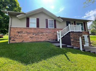 504 Stout St, Bridgeport, WV 26330