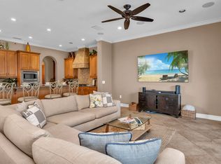 855 Golden Bear Dr #ID1036618P, Kissimmee, FL 34747
