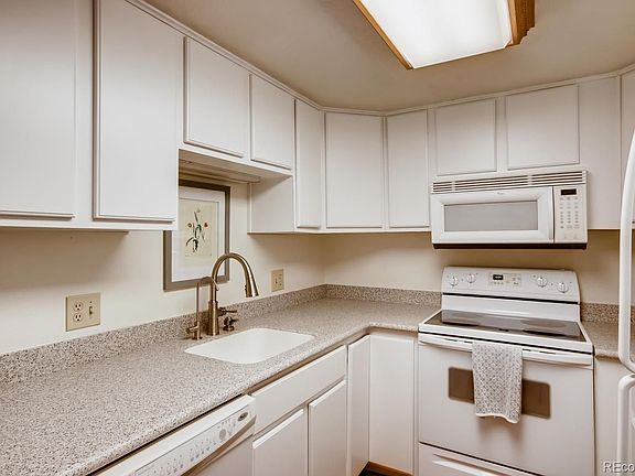 5th image of 1357 N Franklin St APT 4
