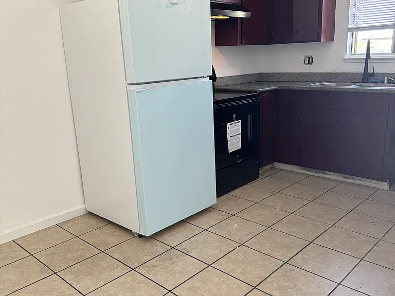 1081 Caputo Ct #6 — Photo 2