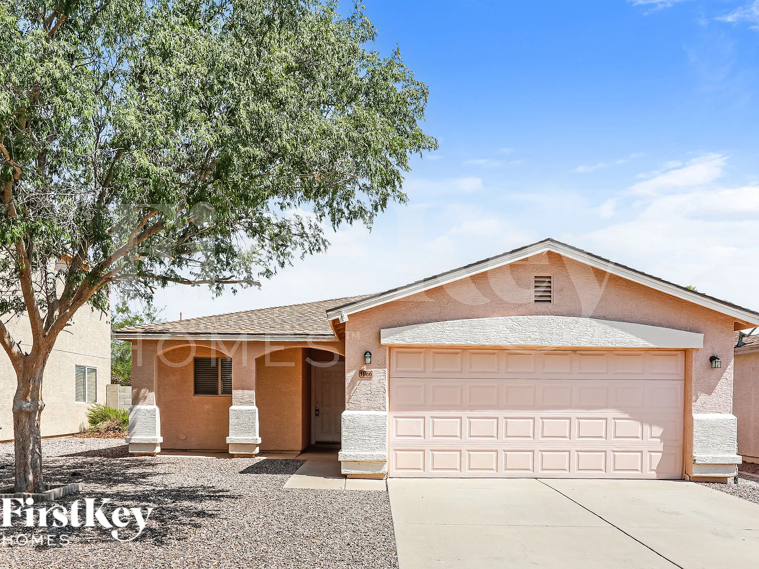 3 bed, 2.0 bath, 1266 sqft, $1,570 — Photo 1
