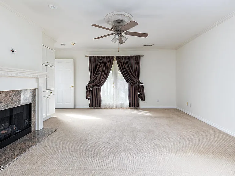 4819 Crown Ave — Photo 21
