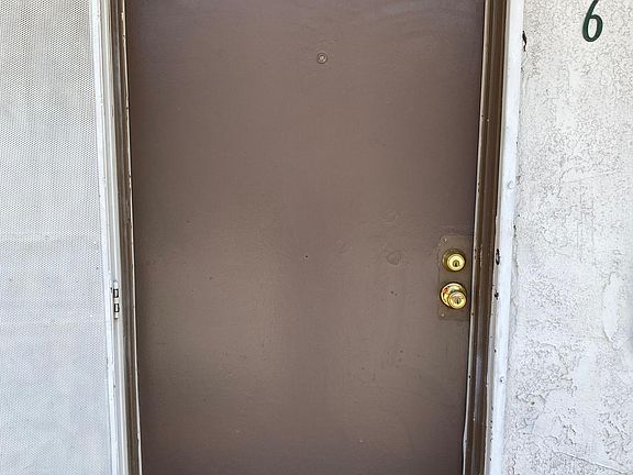 4th image of 1339 W Stoneridge Ct #6