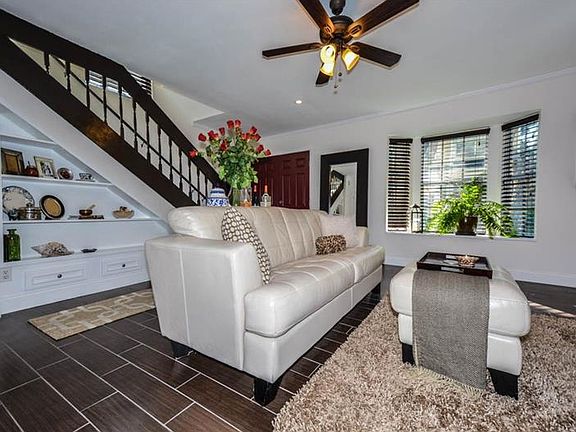 4th image of 2454 Bush Tail Ct