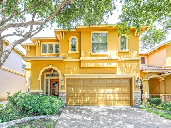 9813 Sandhill Dr #18, Laredo, TX 78045