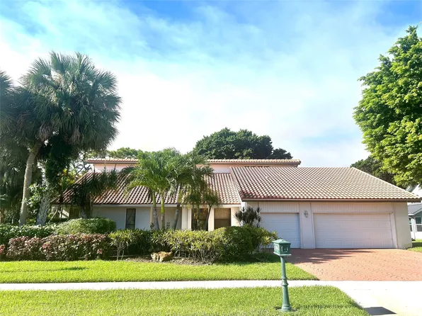 10246 Boca Woods Lane, Boca Raton, FL 33428