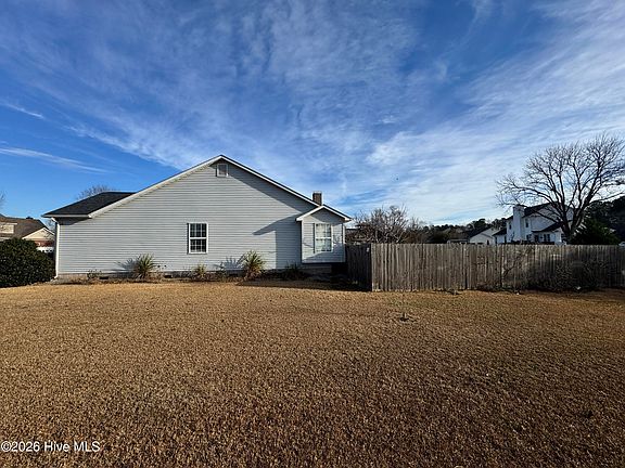 3rd image of 117 Sidney Lane