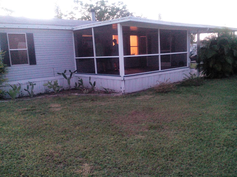 1st image of 1000 Wabash Ct