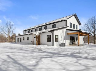 39 S Emmertsen Rd, Racine, WI 53406