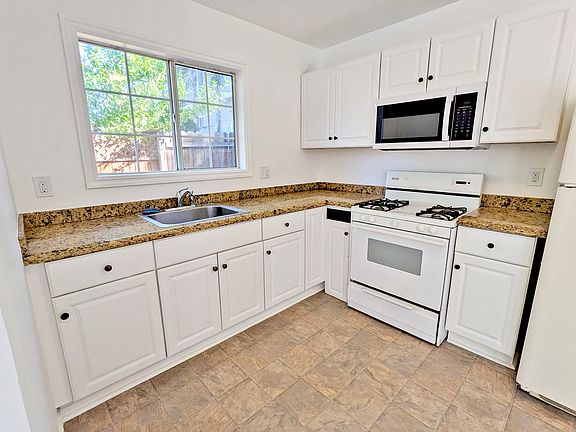 2nd image of 8816 Canby Ave
