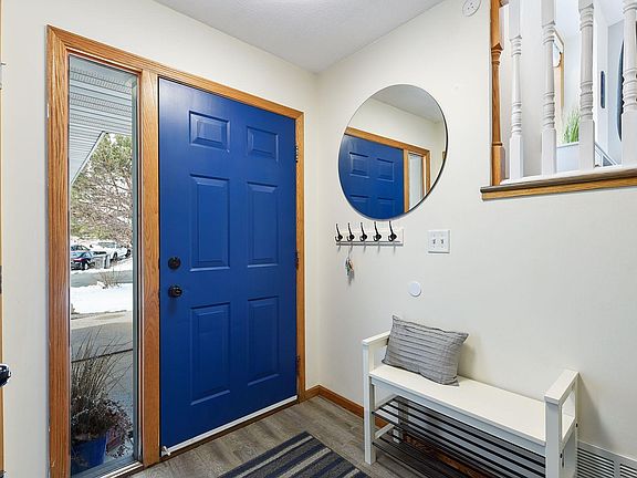 4th image of 1361 Creekside Cir