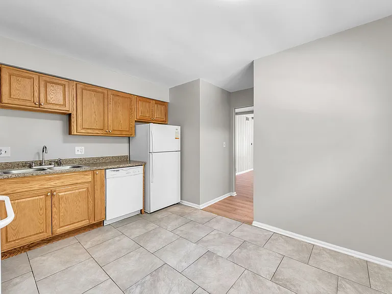 9201 E 54th St #9201 — Photo 14