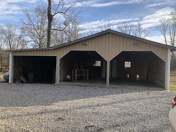 2nd image of 381 Lee Ln