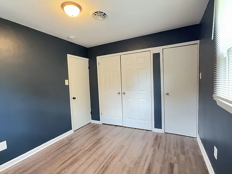 1308 Elder Ave — Photo 7