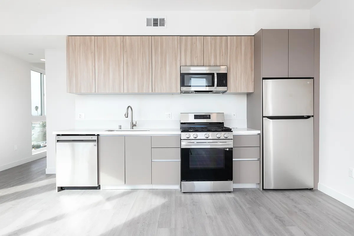 Building Photo - Arancia Apartment