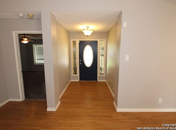 5th image of 8054 Pioneer Trail Dr