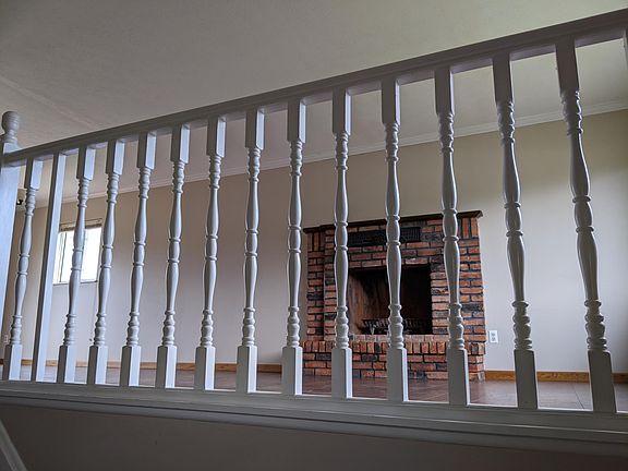 2nd image of 9016 White Oak Dr
