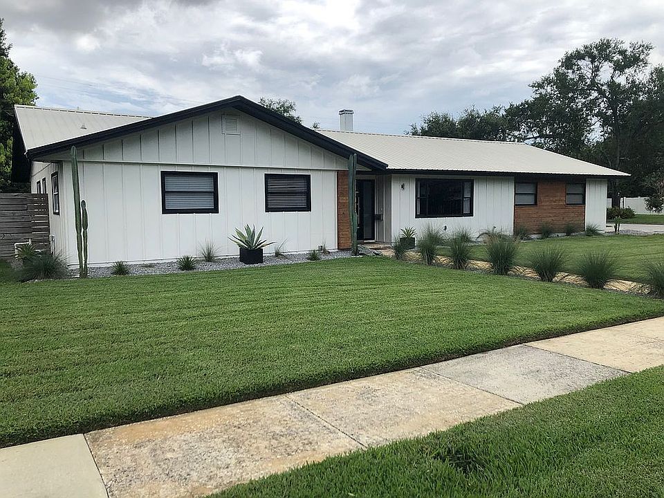 1st image of 601 Dunraven Dr