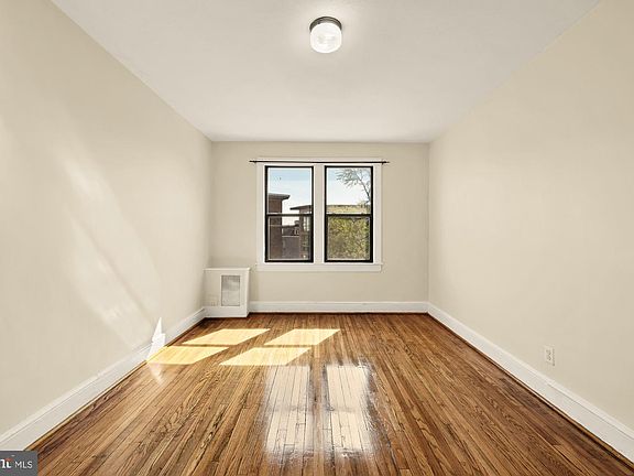 5th image of 1457 Park Rd NW APT 402
