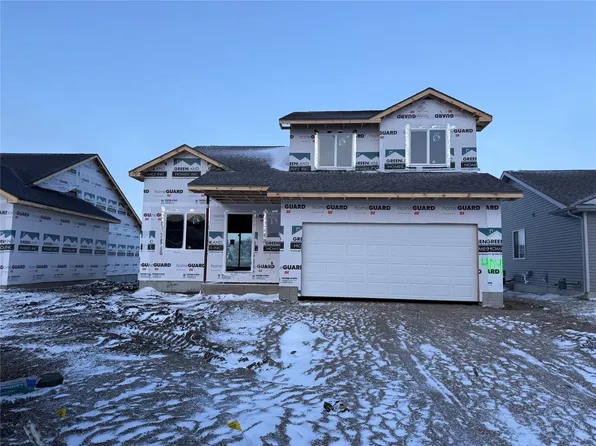 404 Fireside Dr NW, Bondurant, IA 50035