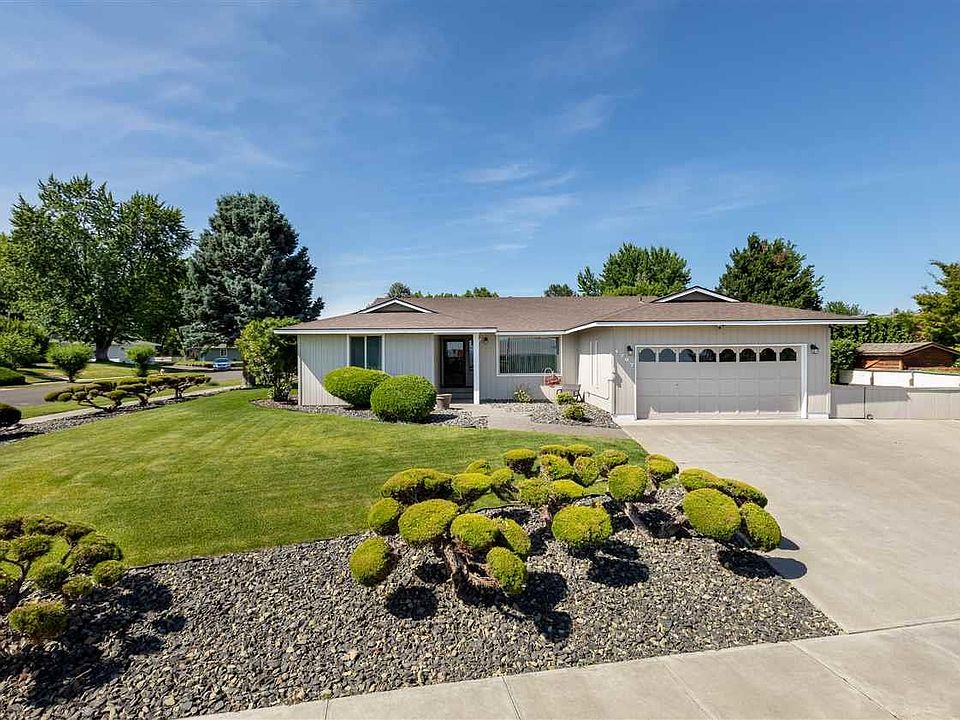1st image of 4707 Desert Plateau Dr