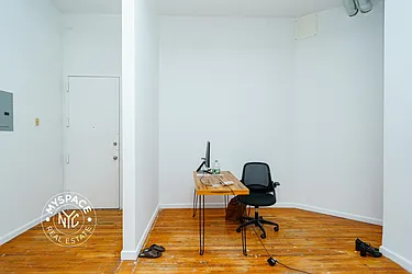 Rented by MySpaceNYC