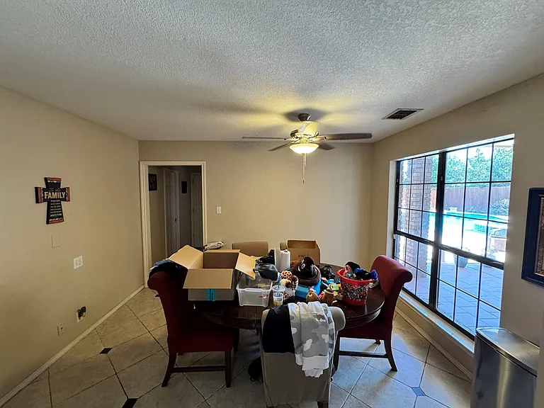 4117 Springfield Ct — Photo 9