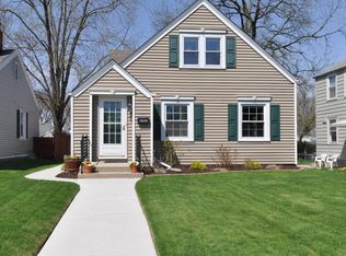 2757 S 44th St, Milwaukee, WI 53219