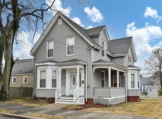 26 President St, Lynn, MA 01902