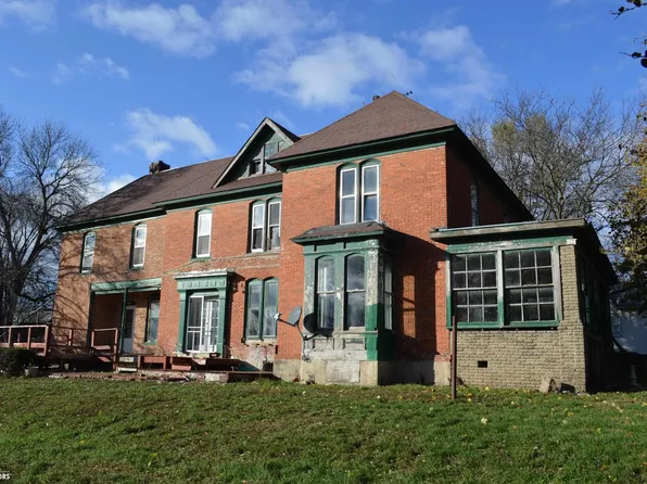 401 12th St S, Northwood, IA 50459