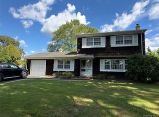 9 Mill Pond Lane, East Moriches, NY 11940