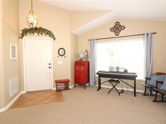 3rd image of 2612 Holly Pine Cir