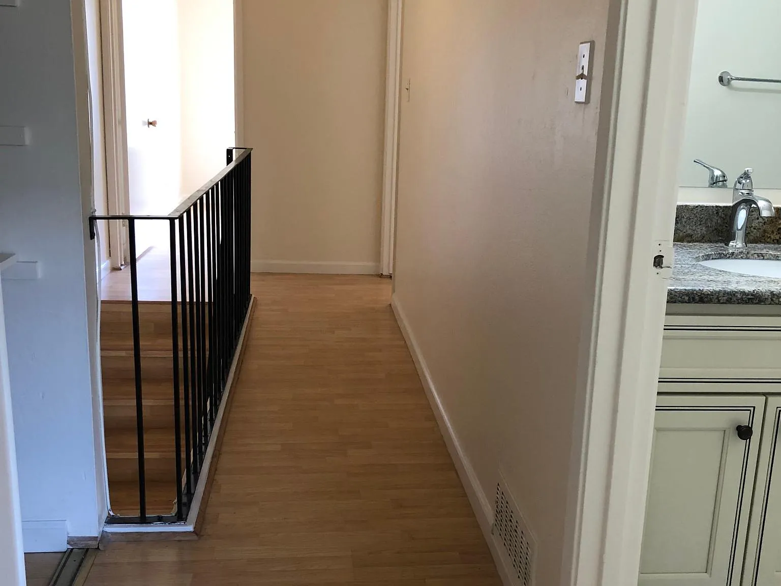 381 N Temple Dr — Photo 3